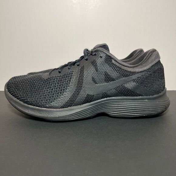 Womens NIKE Revolution 4 Triple Black Running Shoes / Size 10 - Picture 3 of 9